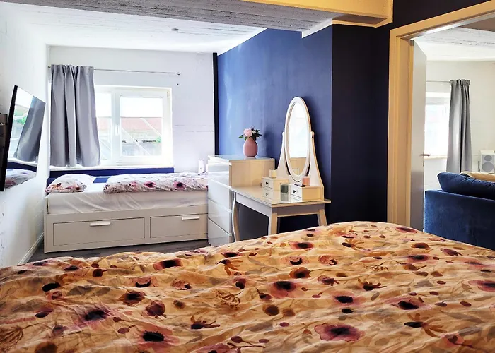 Apartment Exklusives Hafen-appartement Mit Whirlpool, Mit Wasserblick, City-nah&eigenem Parkplatz *