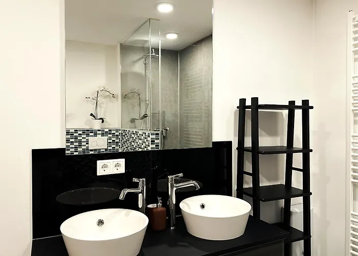 Apartment Exklusives Hafen-appartement Mit Whirlpool, Mit Wasserblick, City-nah&eigenem Parkplatz Hamburg